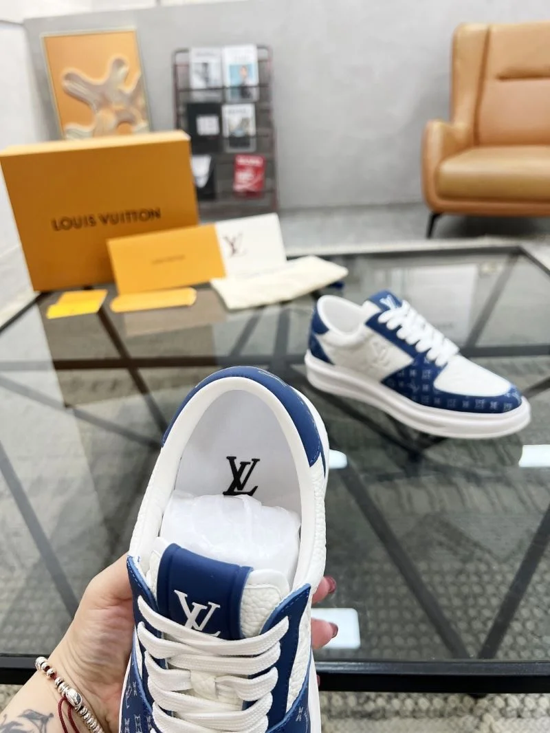 Modern Louis Vuitton Low Shoes 30754