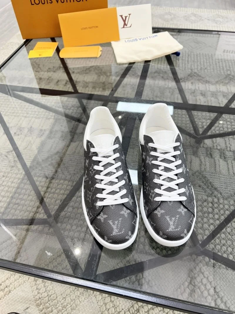 Comfortable Louis Vuitton Low Shoes 30765