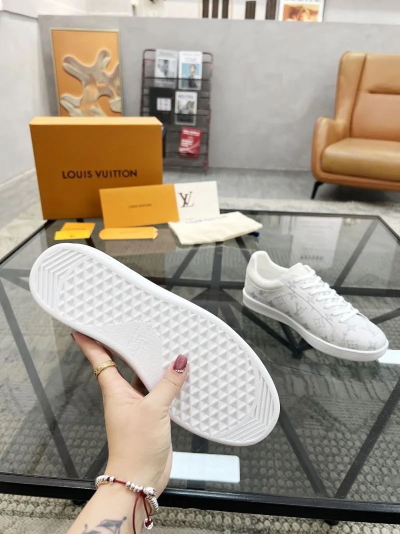 Louis Vuitton Low Shoes OdorResistant 30757