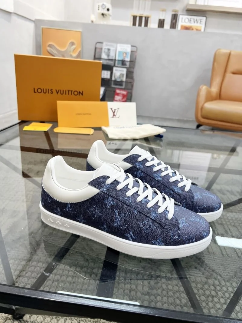 Comfortable Louis Vuitton Low Shoes 30742
