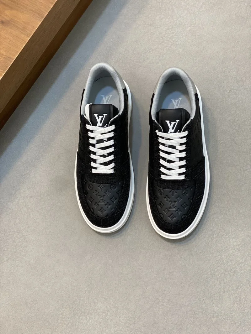 Louis Vuitton Low Shoes WellDesigned 30737