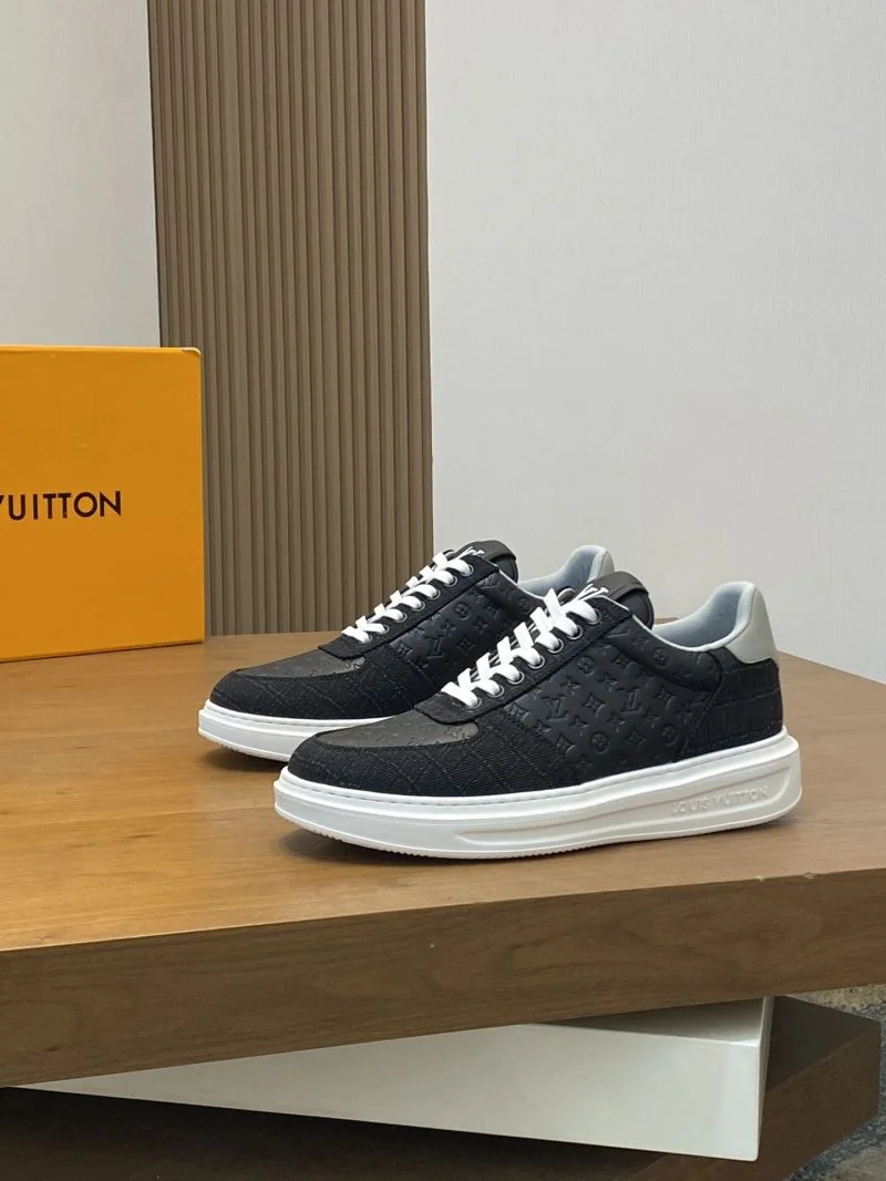 Louis Vuitton Low Shoes WellDesigned 30737