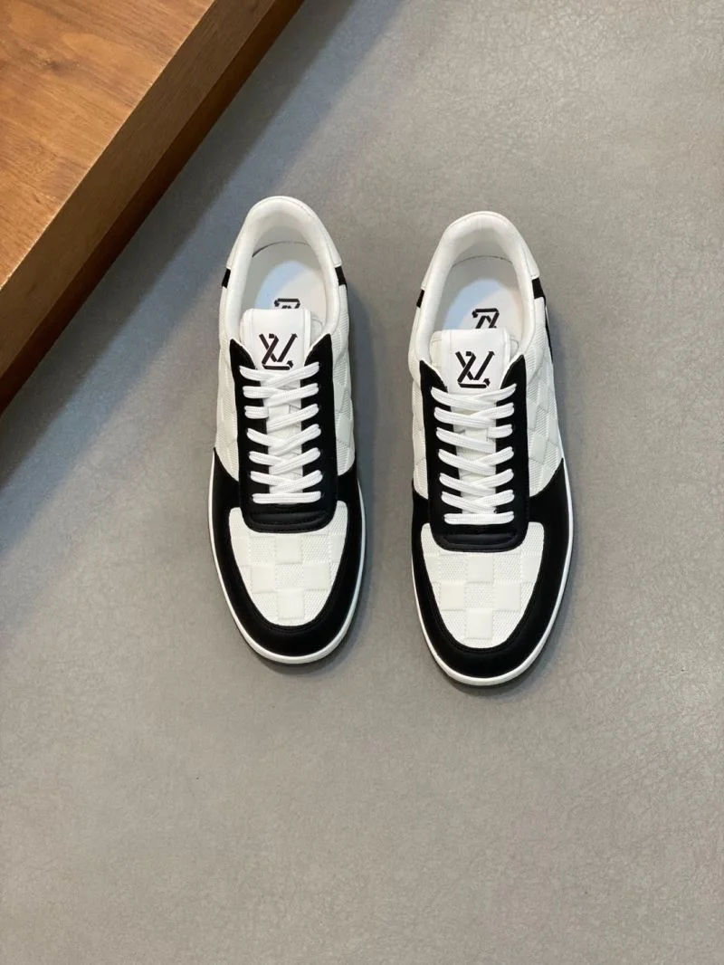 Neat Louis Vuitton Low Shoes 30733