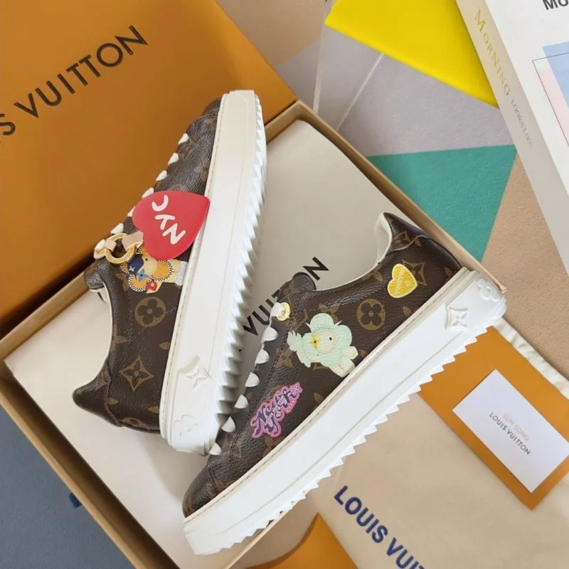 SunProtective Louis Vuitton Low Shoes 31646