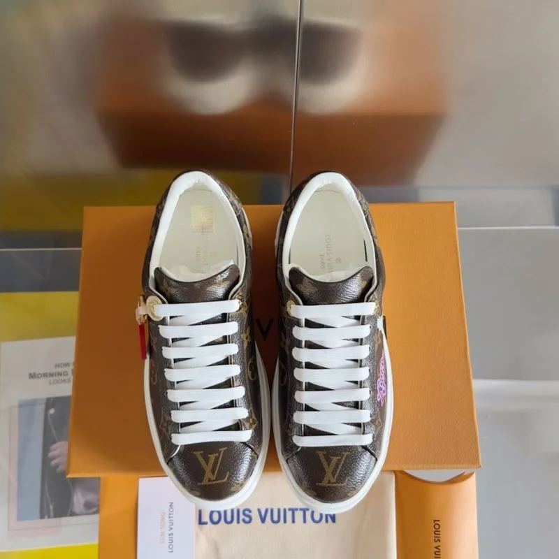 SunProtective Louis Vuitton Low Shoes 31646
