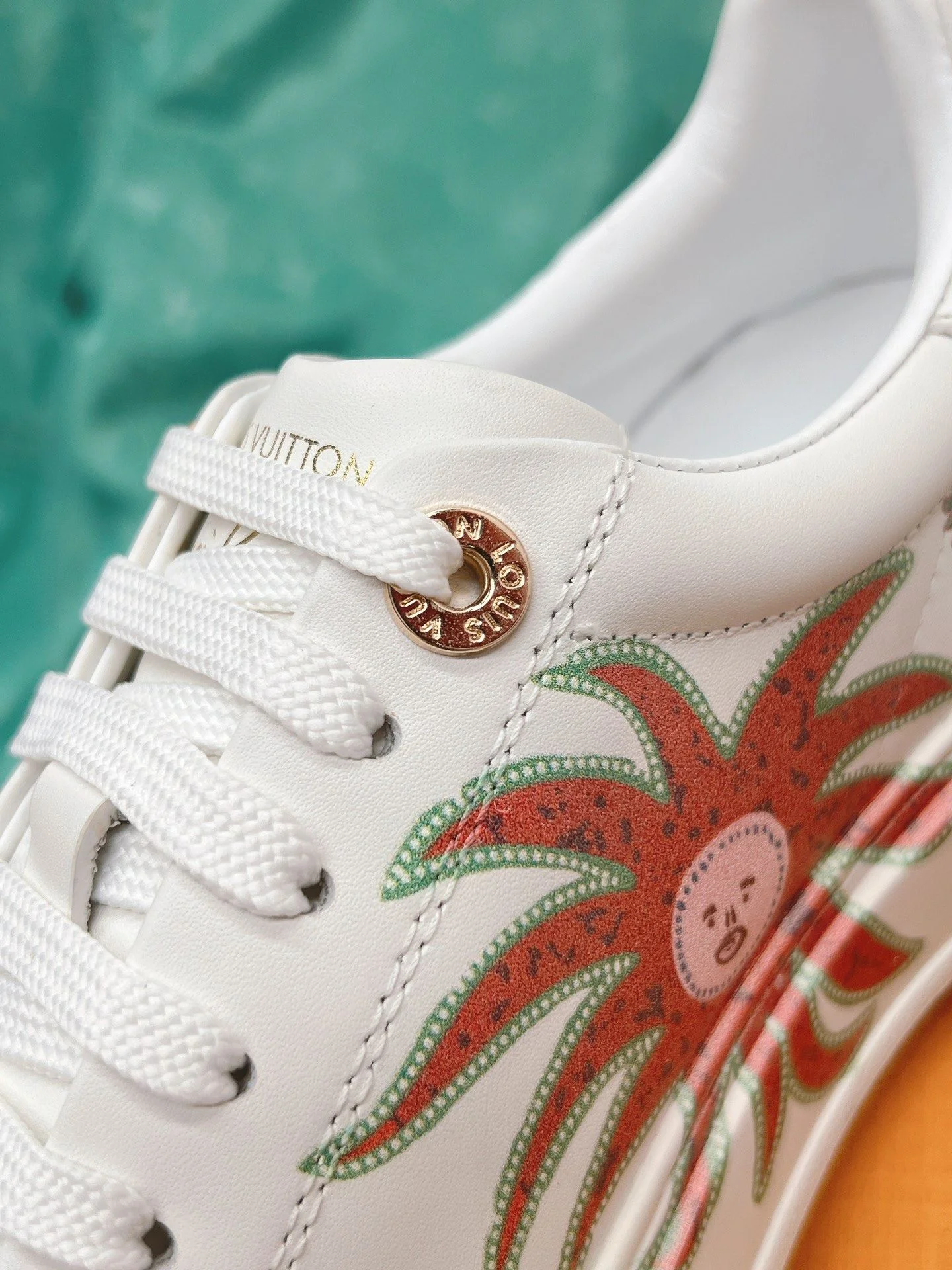 Contemporary Louis Vuitton Low Shoes 31627