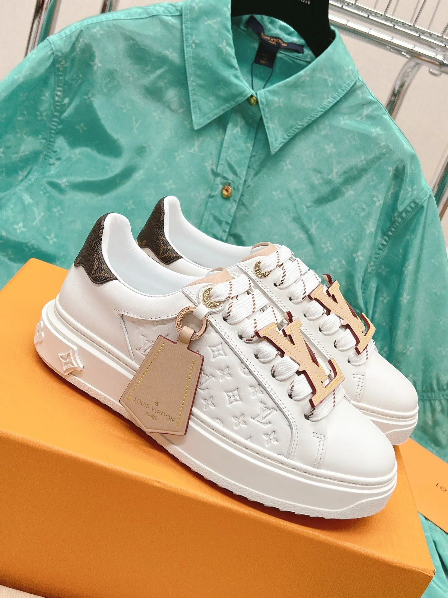 Louis Vuitton Low Shoes Sustainable 31621