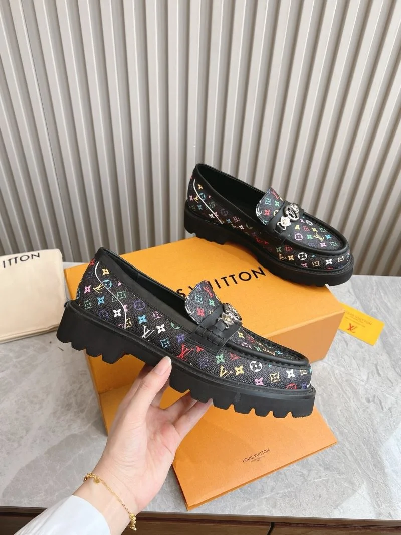Louis Vuitton Low Shoes UrbanStyle 31615