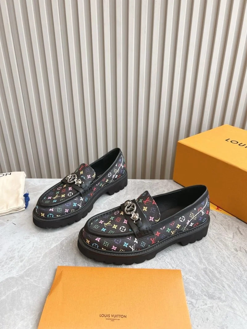 Louis Vuitton Low Shoes UrbanStyle 31615