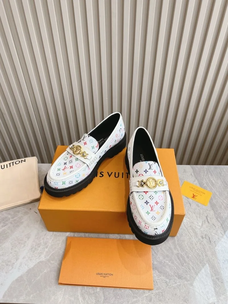 Premium Louis Vuitton Low Shoes 31623