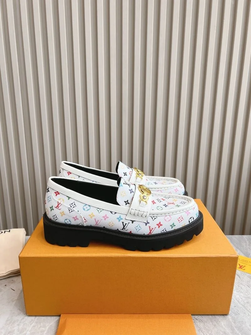 Premium Louis Vuitton Low Shoes 31623