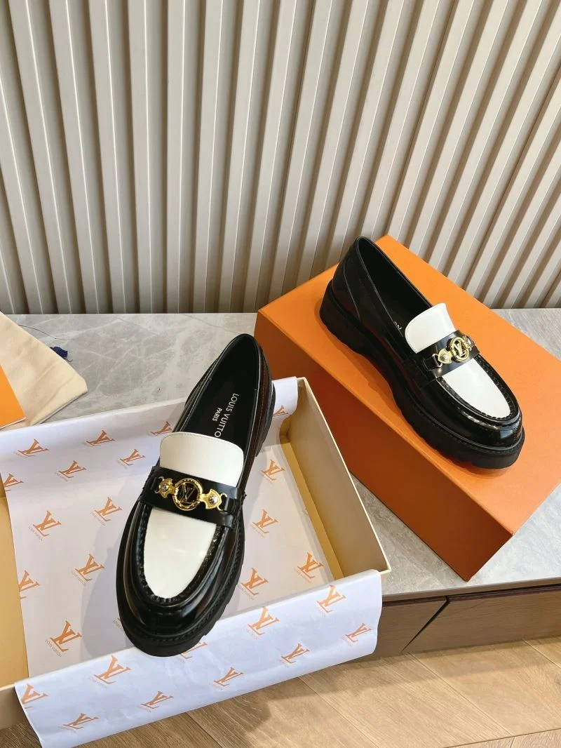 NewStyle Louis Vuitton Low Shoes 31605