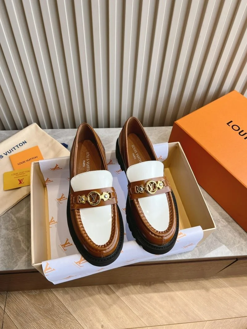 BestValue Louis Vuitton Low Shoes 31610