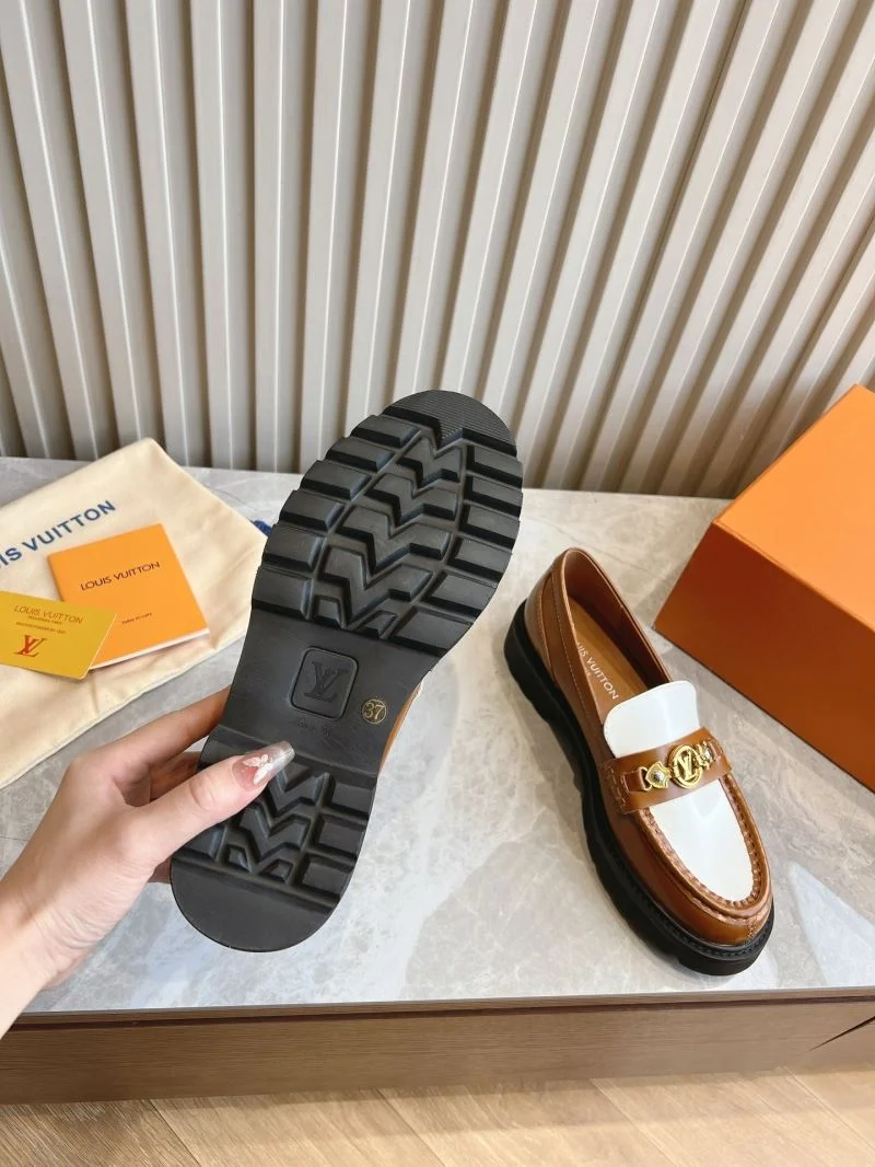 BestValue Louis Vuitton Low Shoes 31610