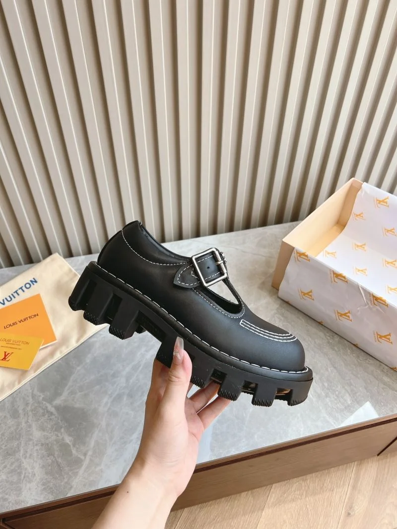 EasyMatch Louis Vuitton Low Shoes 31604