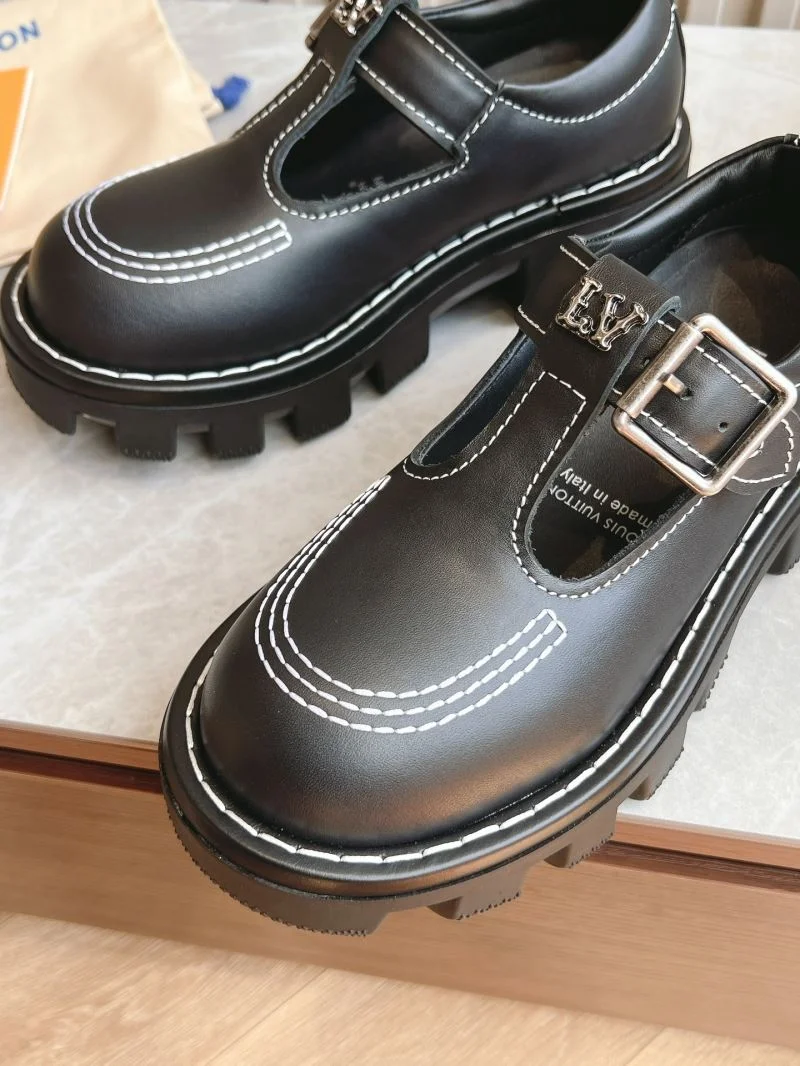 EasyMatch Louis Vuitton Low Shoes 31604