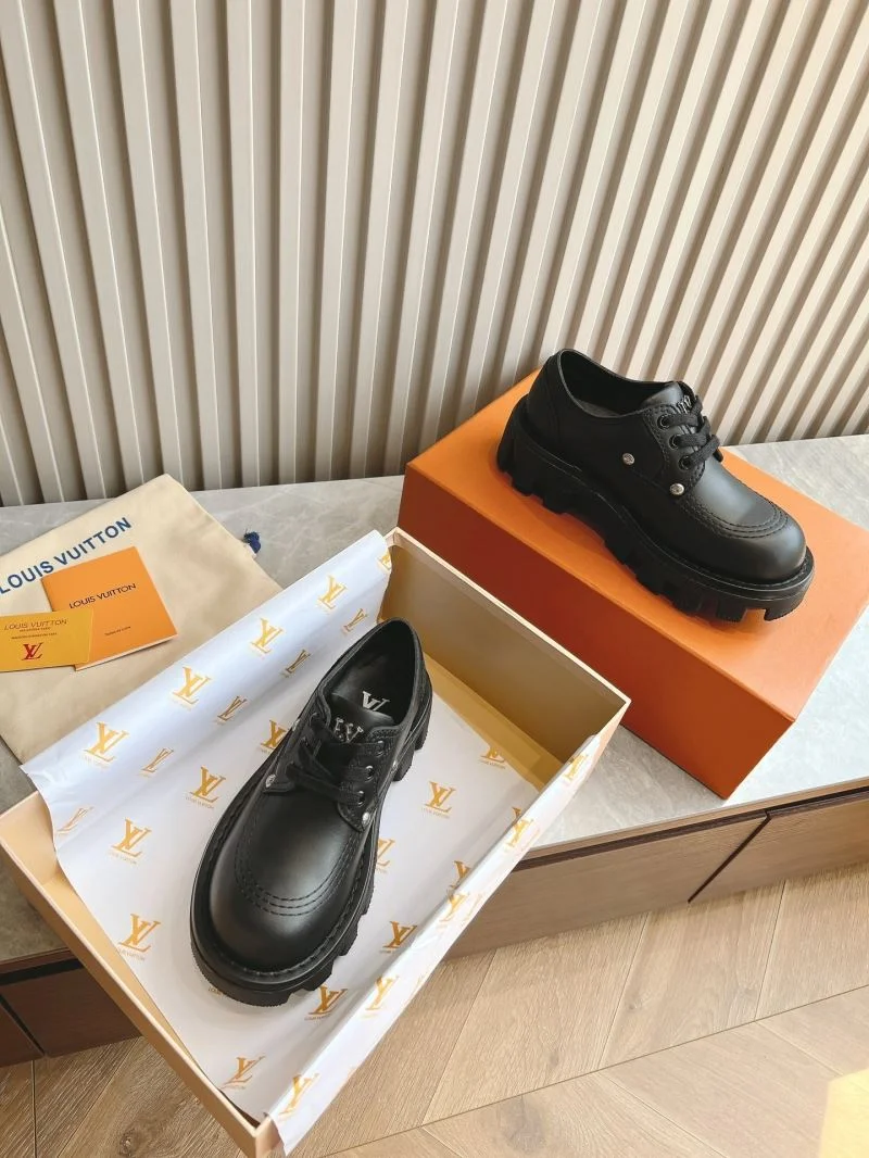EasyMatch Louis Vuitton Low Shoes 31600