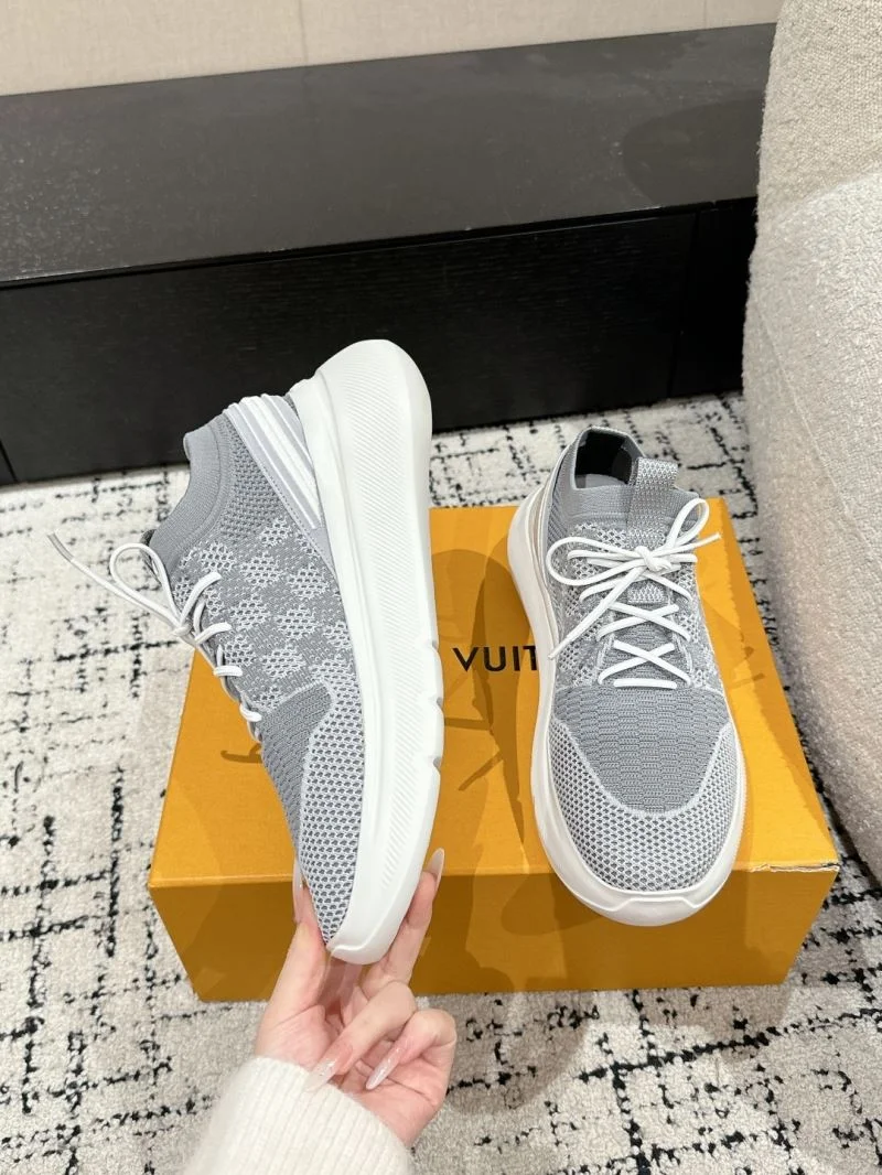 OnTrend Louis Vuitton Low Shoes 32336