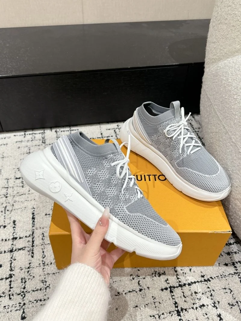 OnTrend Louis Vuitton Low Shoes 32336