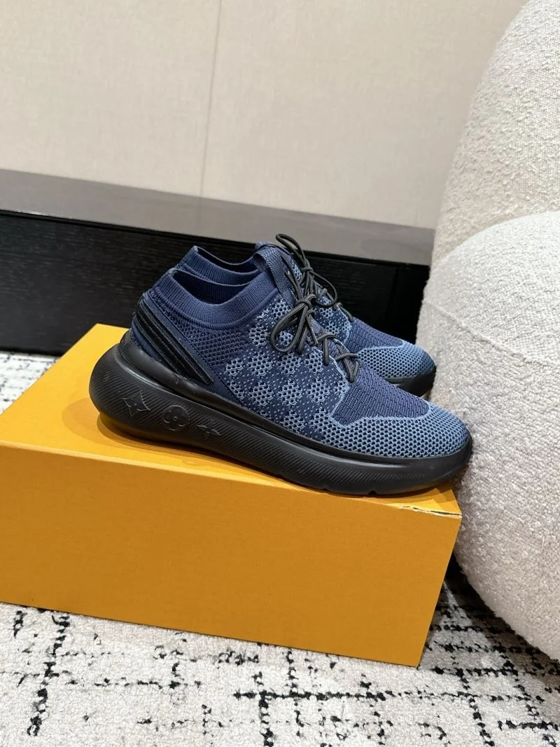Louis Vuitton Low Shoes AllSeason 32350