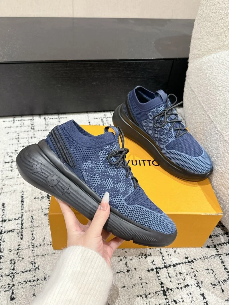 Louis Vuitton Low Shoes AllSeason 32350