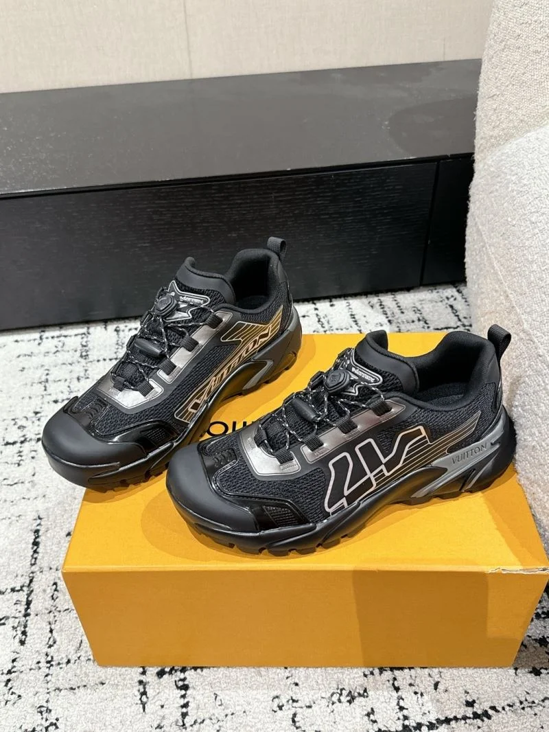 Louis Vuitton Low Shoes Unique 32342