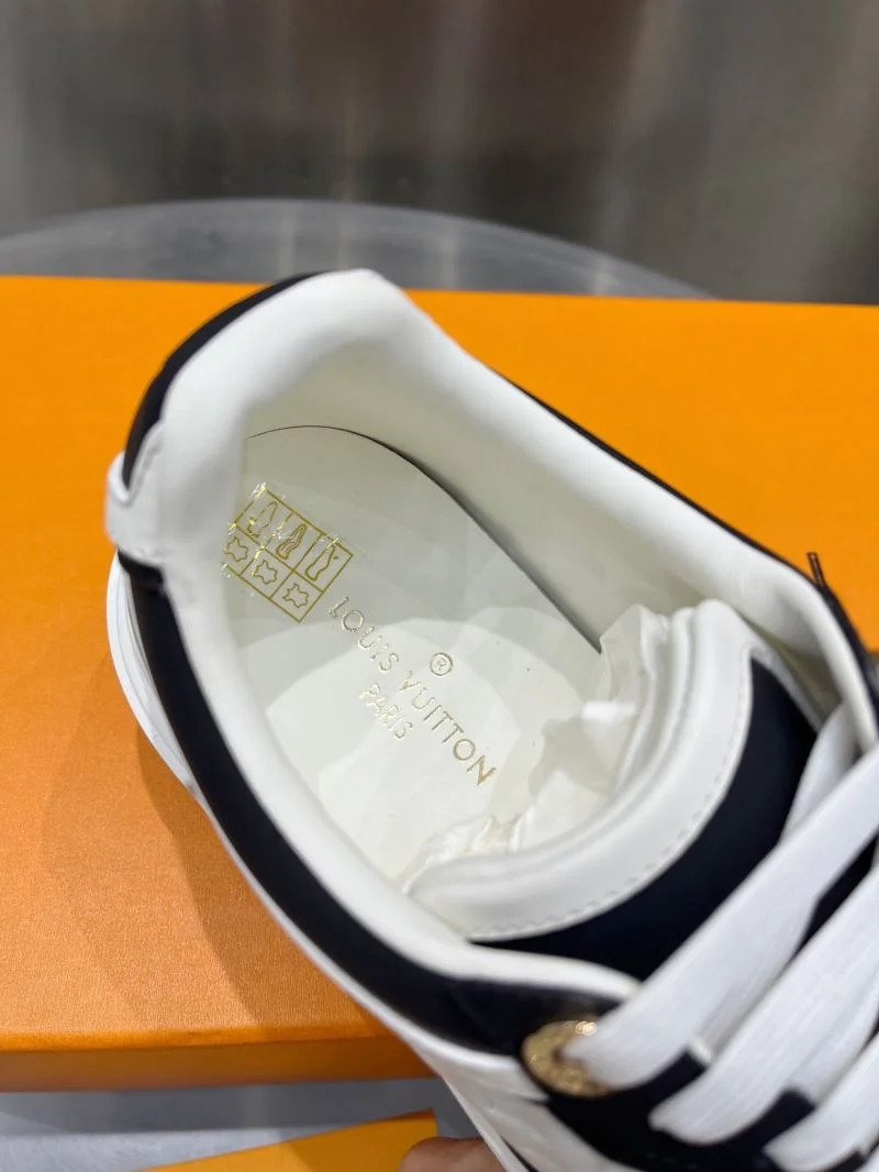 Louis Vuitton Low Shoes Unique 32334