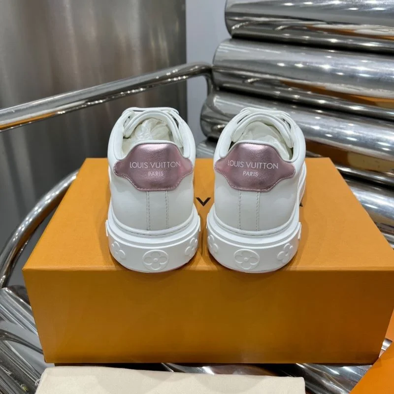 Louis Vuitton Low Shoes Stretchable 32333
