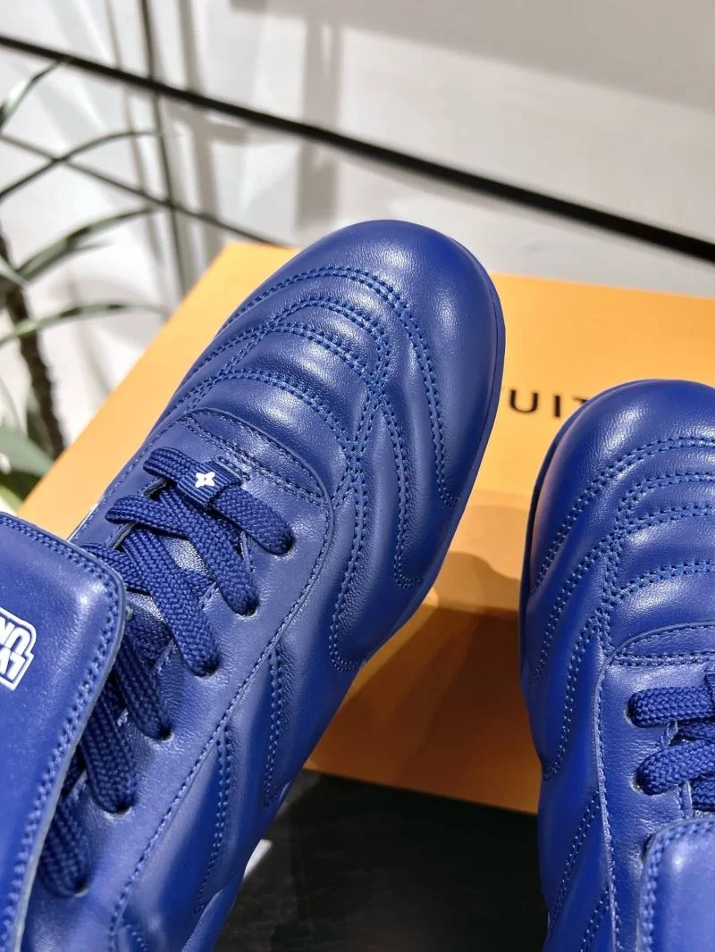 Louis Vuitton Low Shoes Fashionable 32311