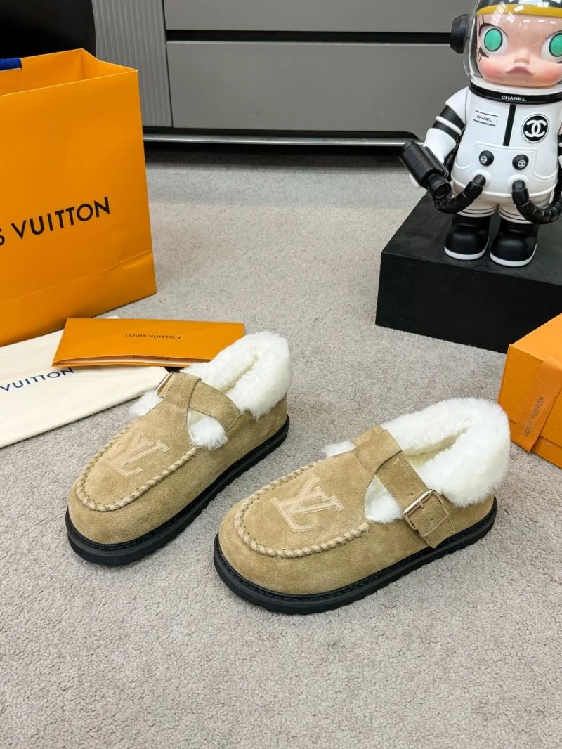 Louis Vuitton Low Shoes RelaxedFit 32303