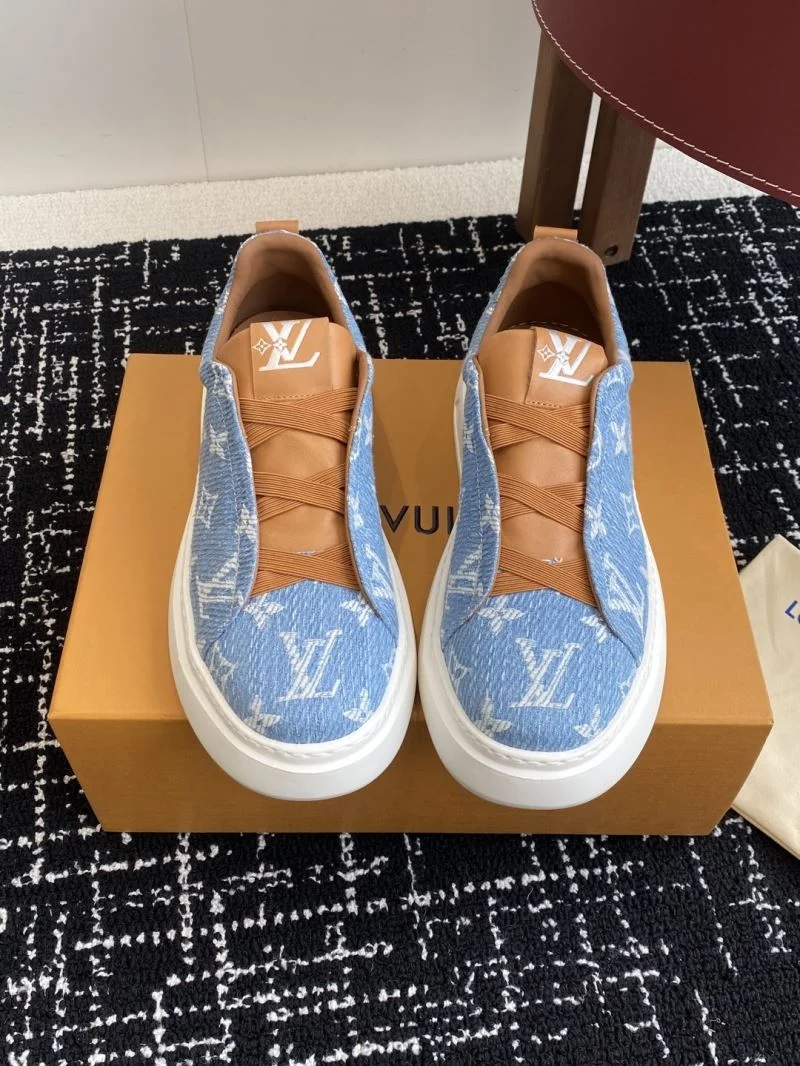 ComfortFit Louis Vuitton Low Shoes 32310