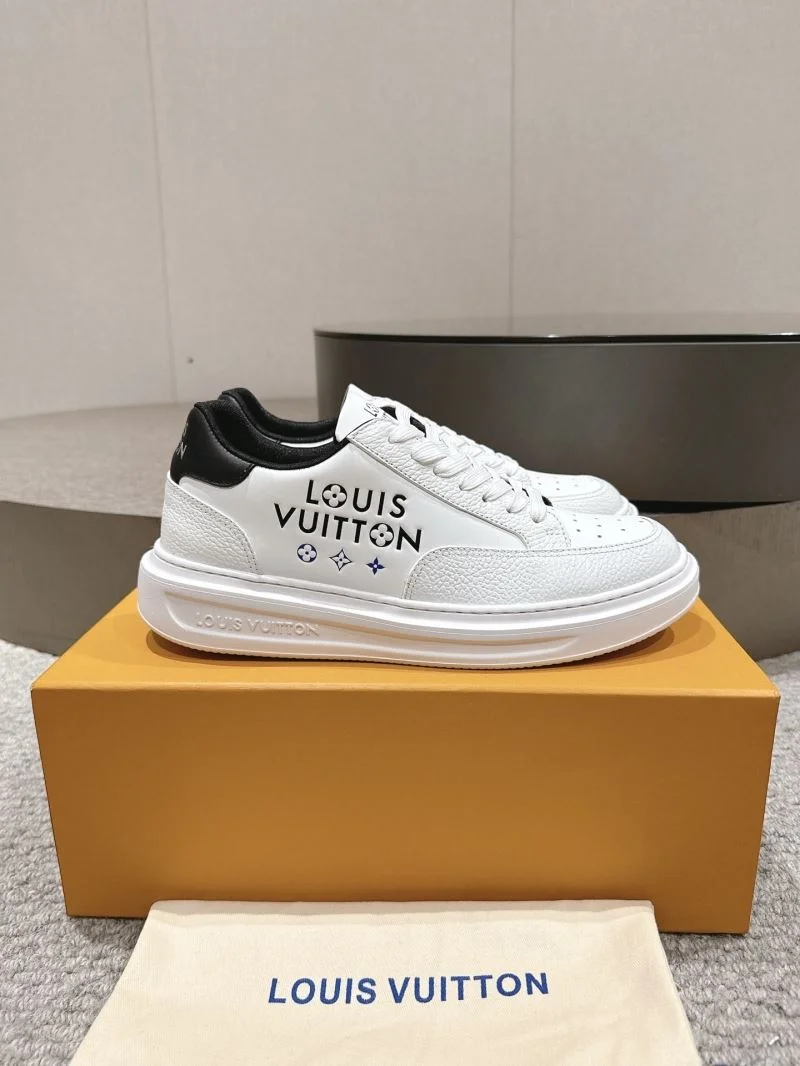 Stylish Louis Vuitton Low Shoes 32299