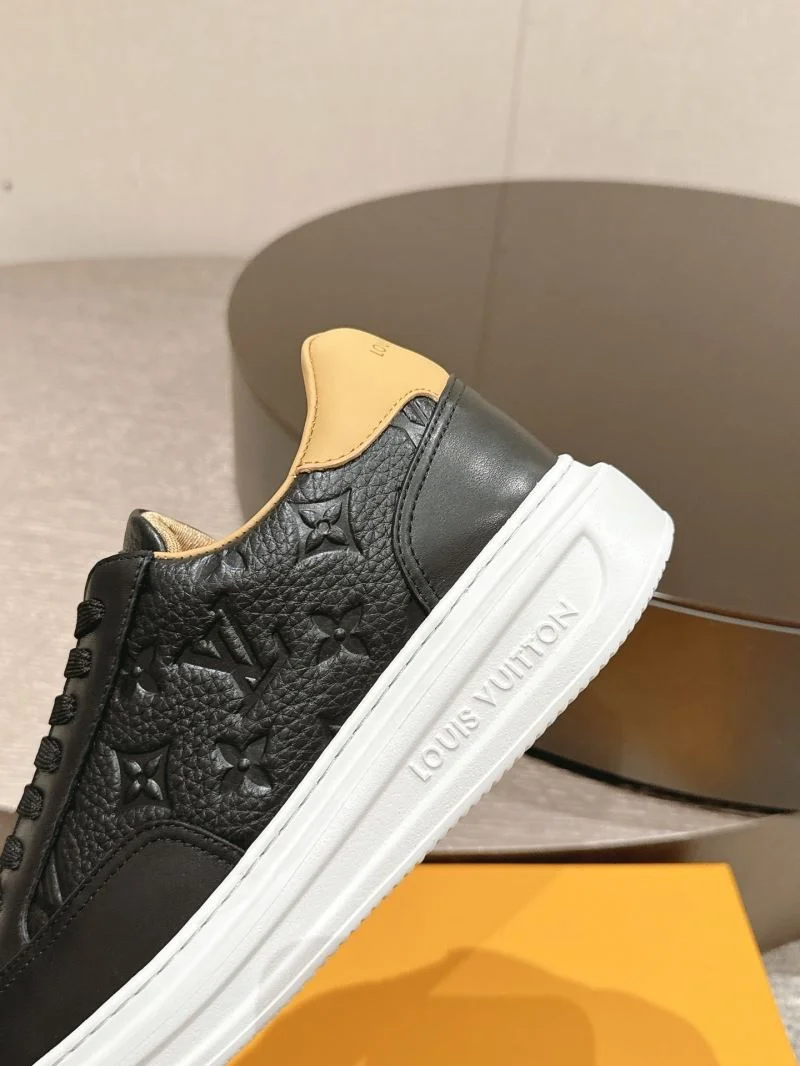 MultiPurpose Louis Vuitton Low Shoes 32298