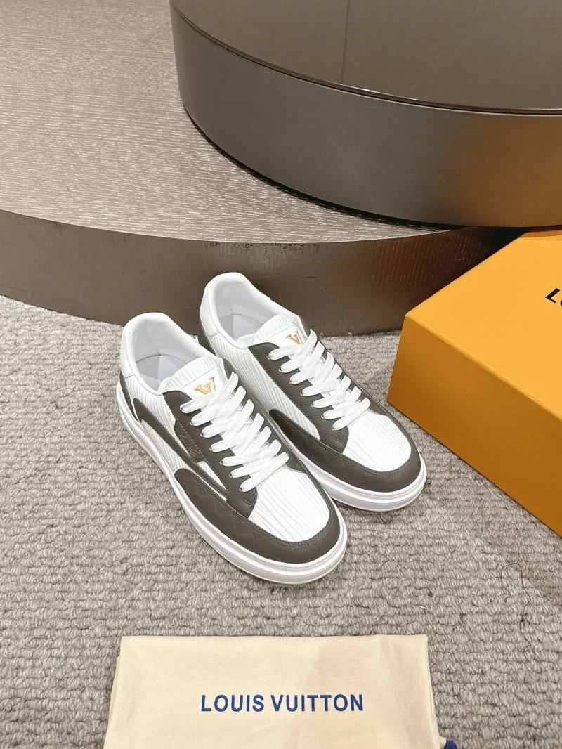 Practical Louis Vuitton Low Shoes 32293