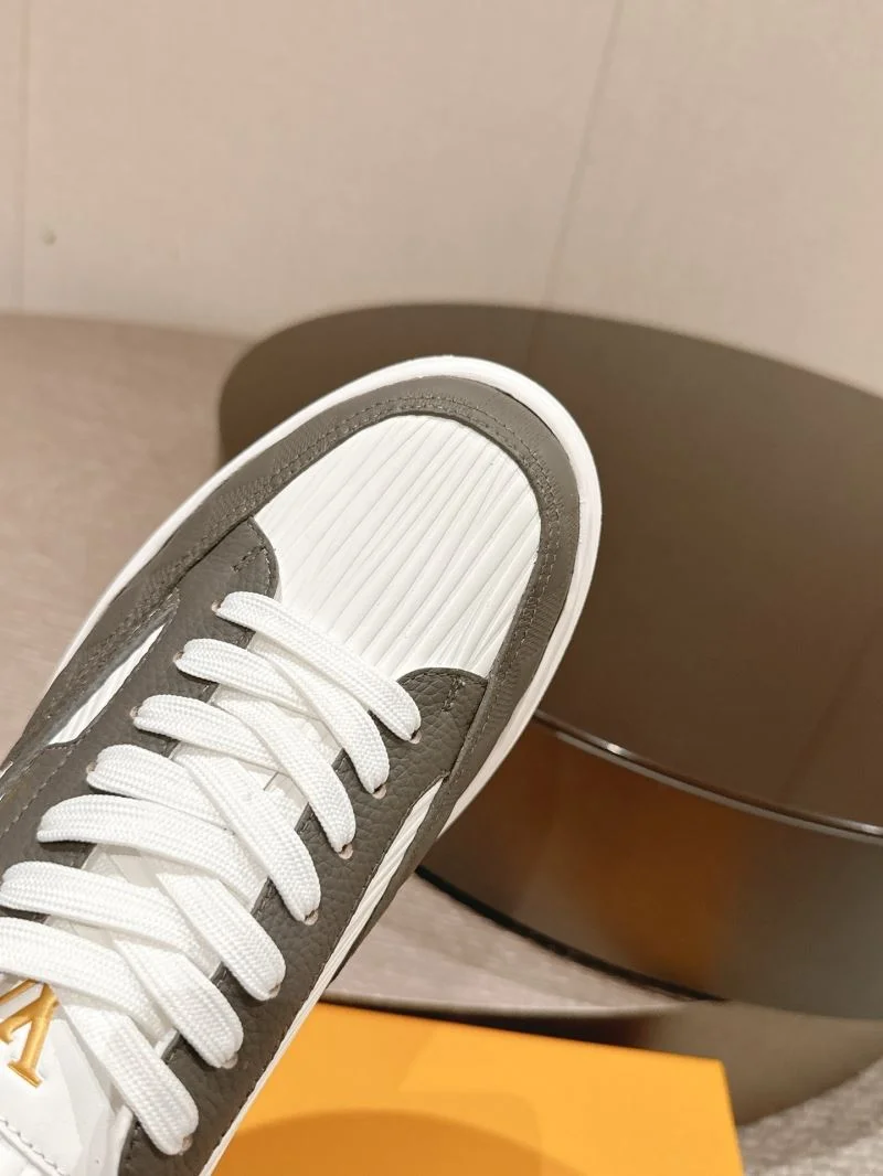 Practical Louis Vuitton Low Shoes 32293