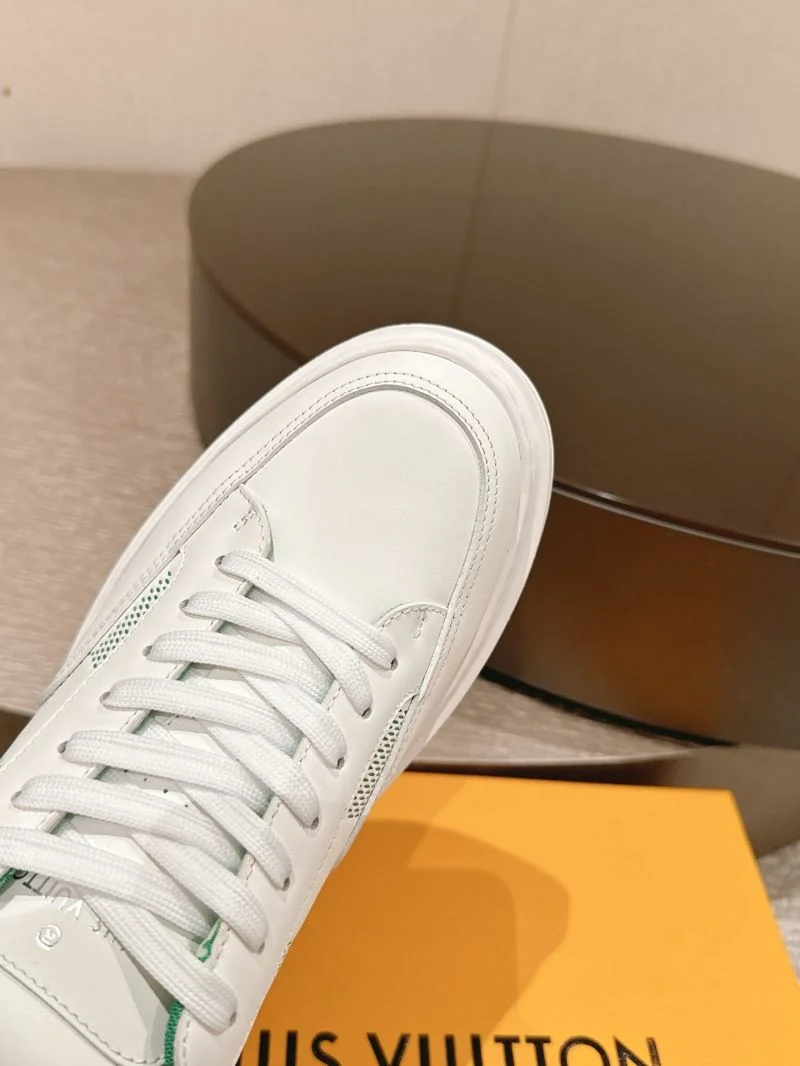 Louis Vuitton Low Shoes Popular 32289