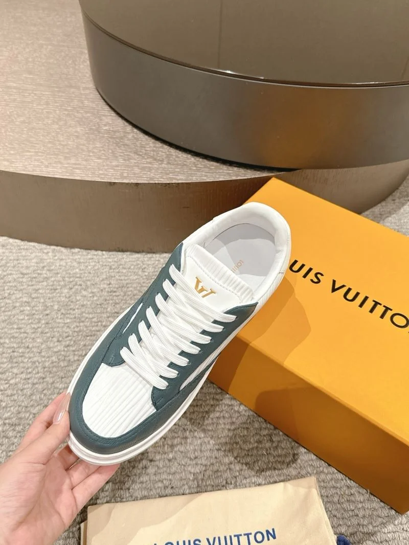 Louis Vuitton Low Shoes Supportive 32282