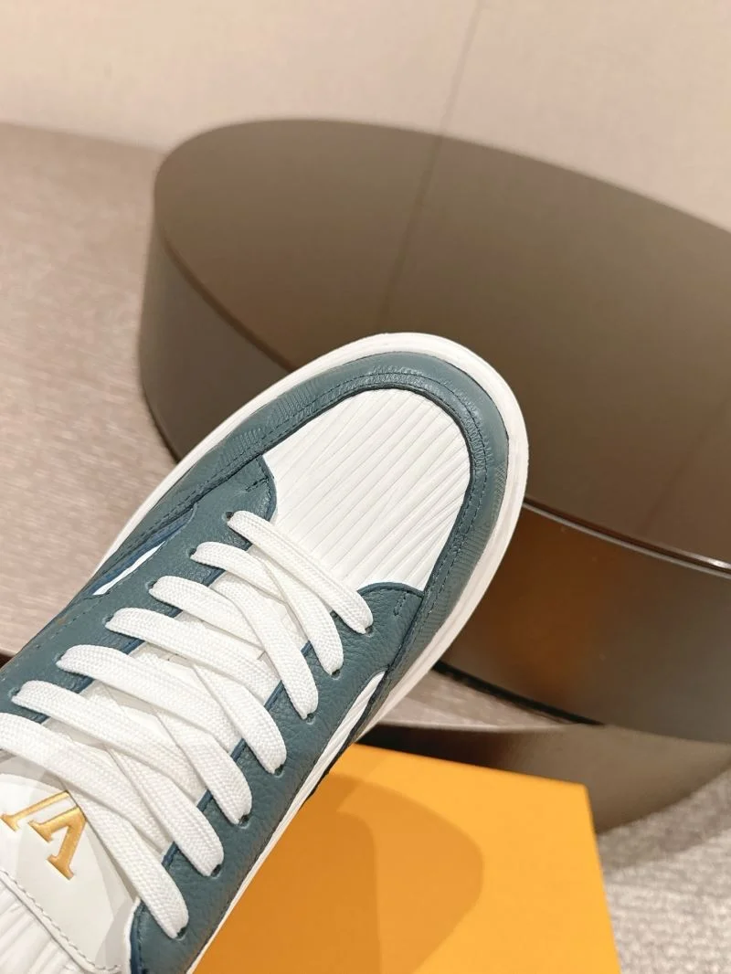 Louis Vuitton Low Shoes Supportive 32282