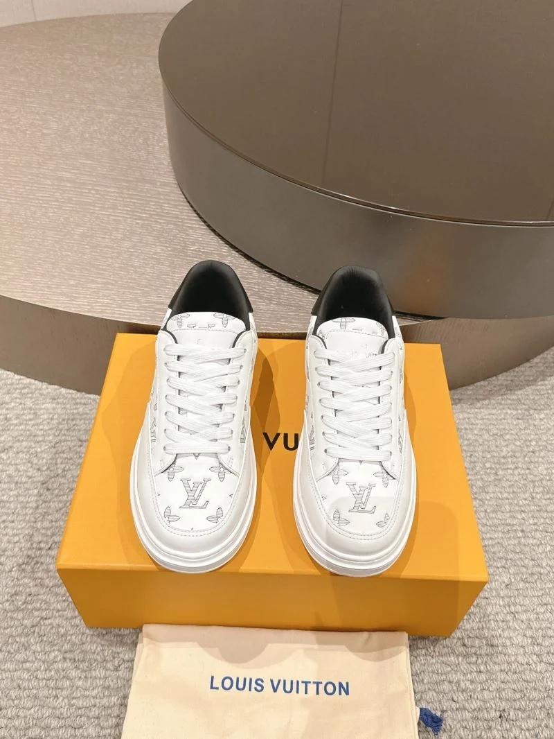 Louis Vuitton Low Shoes Bright 32277