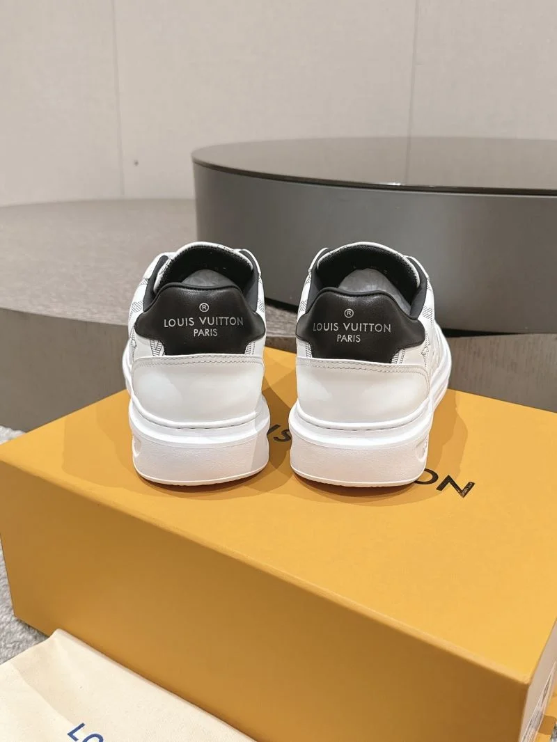 Louis Vuitton Low Shoes Bright 32277