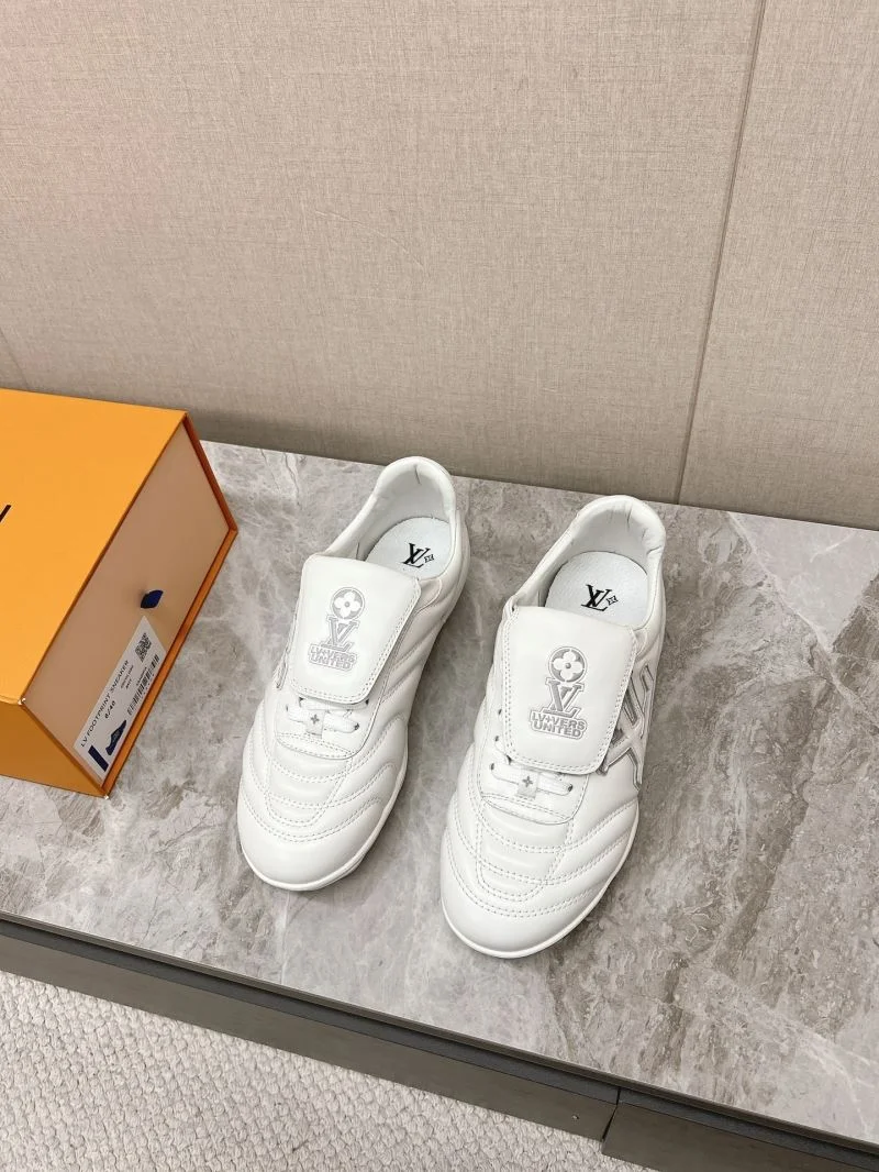 EyeCatching Louis Vuitton Low Shoes 32286