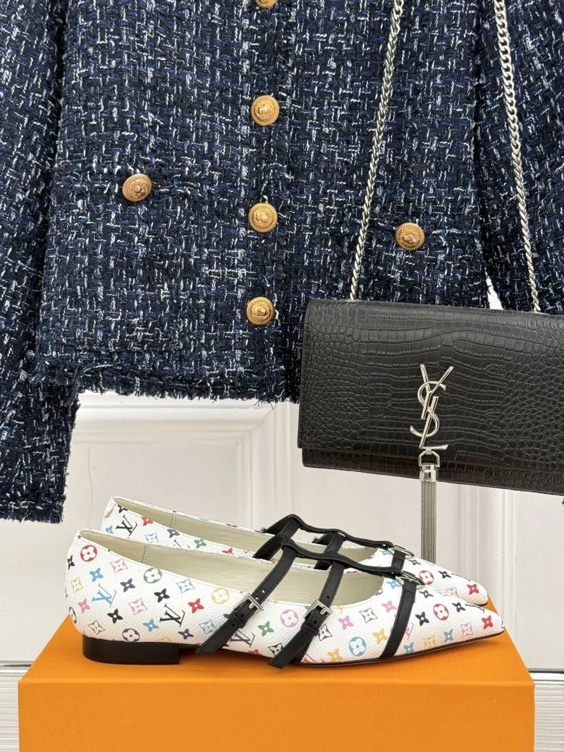 Casual Louis Vuitton Low Shoes 32283