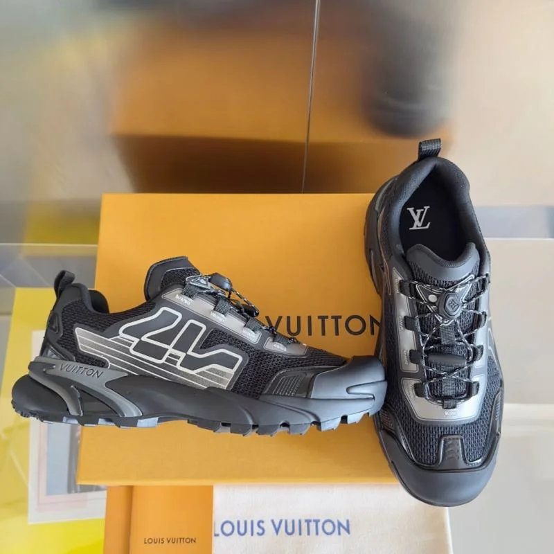 Louis Vuitton Low Shoes MoistureWicking 31950