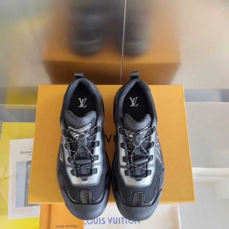 Louis Vuitton Low Shoes MoistureWicking 31950