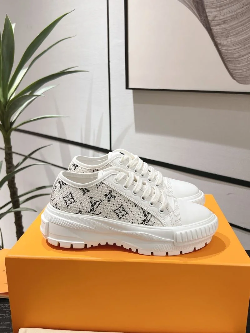 Louis Vuitton Low Shoes Sustainable 31962