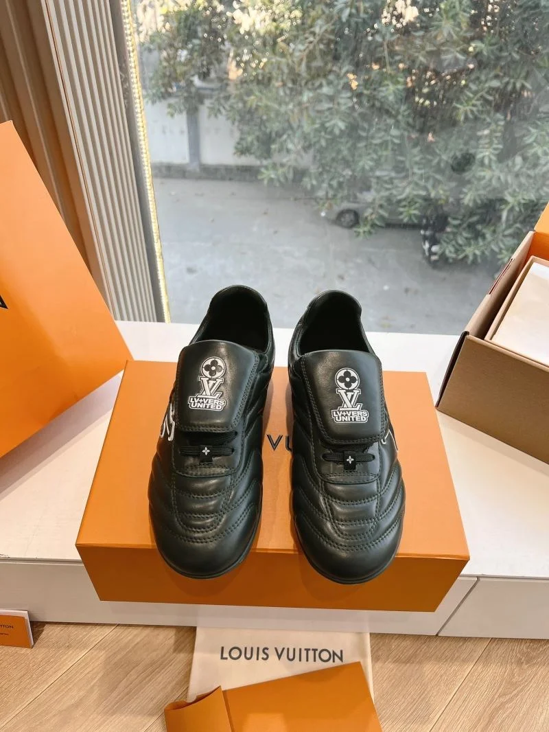 Louis Vuitton Low Shoes Lightweight 31954