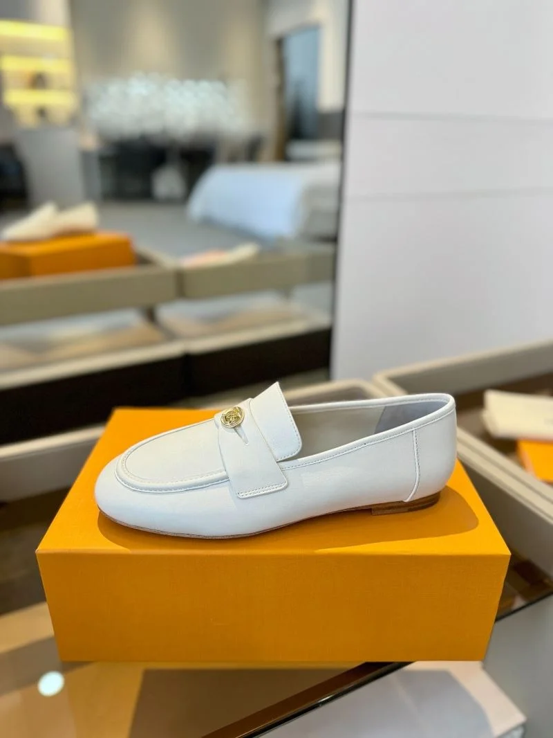 Efficient Louis Vuitton Low Shoes 31941