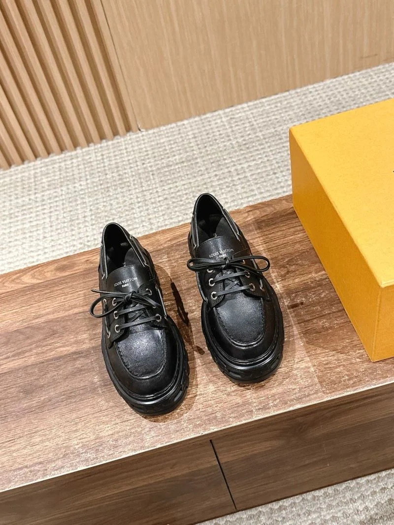 OdorResistant Louis Vuitton Low Shoes 31927