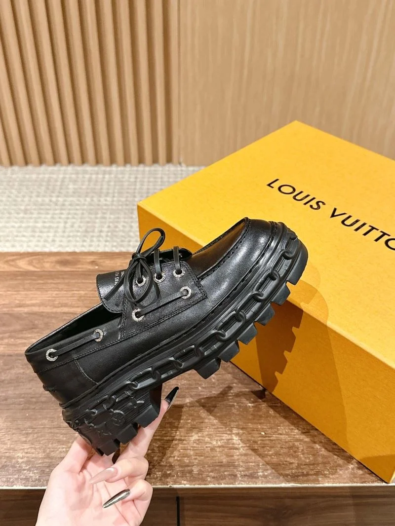 OdorResistant Louis Vuitton Low Shoes 31927
