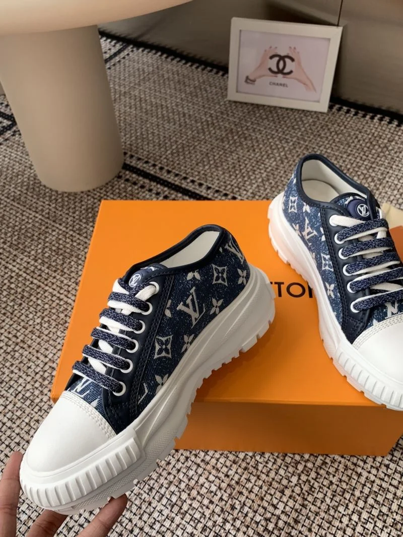 Louis Vuitton Low Shoes Comfortable 31923